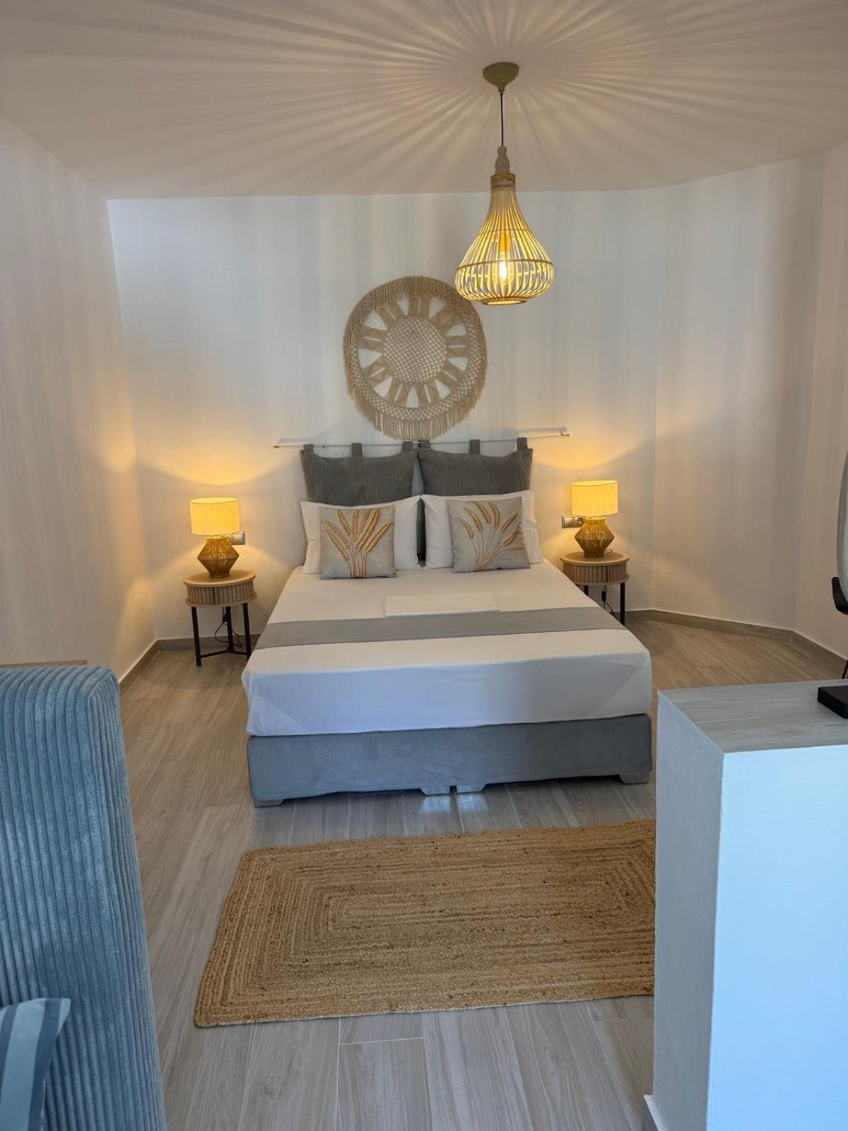 Chrysa House Hotel Kamares  Ngoại thất bức ảnh